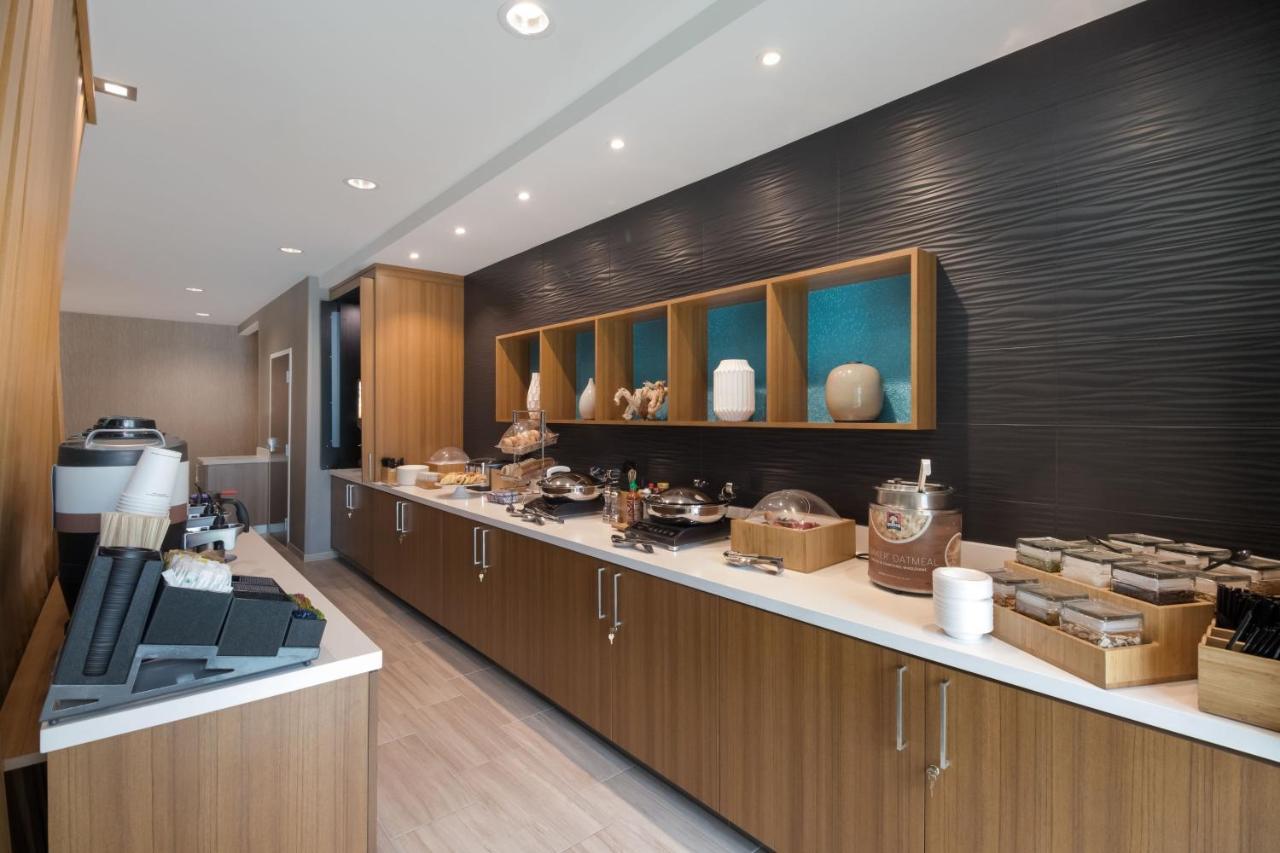 Springhill Suites By Marriott Dallas Nw Highway At Stemmons / I-35East Extérieur photo