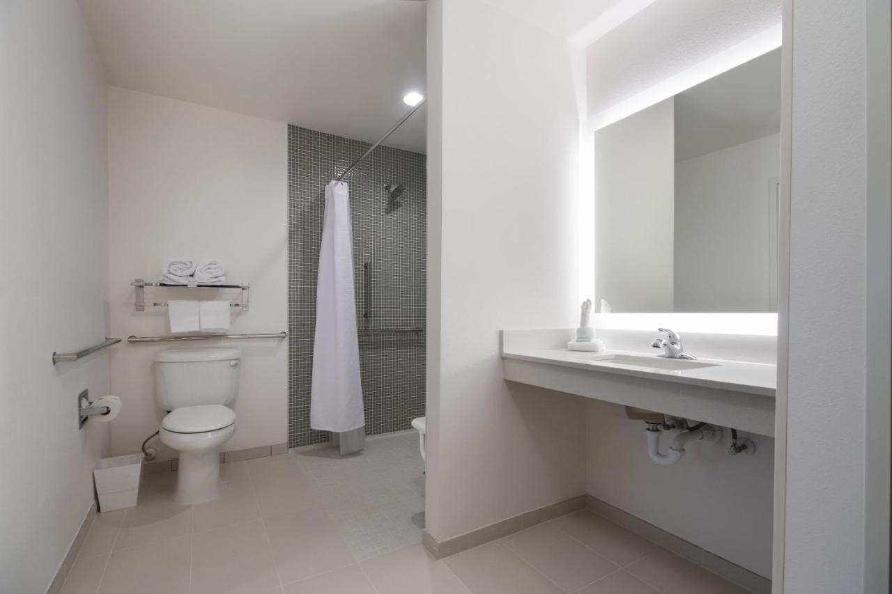 Springhill Suites By Marriott Dallas Nw Highway At Stemmons / I-35East Extérieur photo