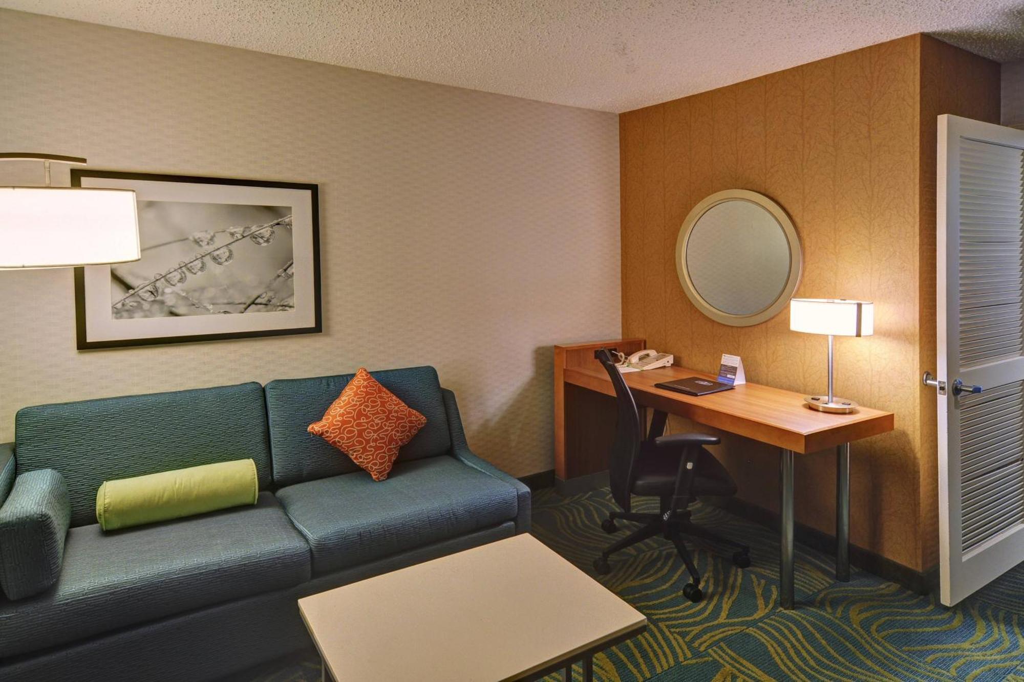 Springhill Suites By Marriott Dallas Nw Highway At Stemmons / I-35East Extérieur photo